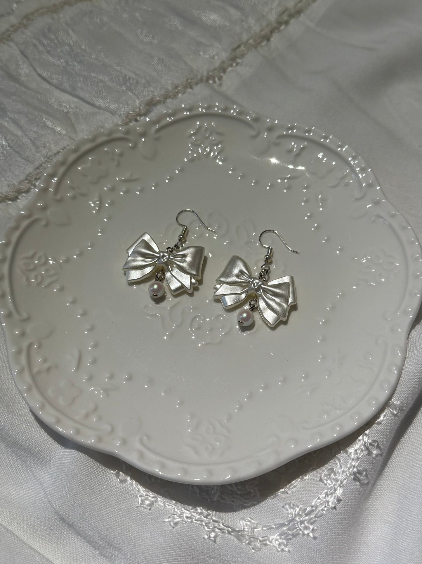 lyra bow earrings