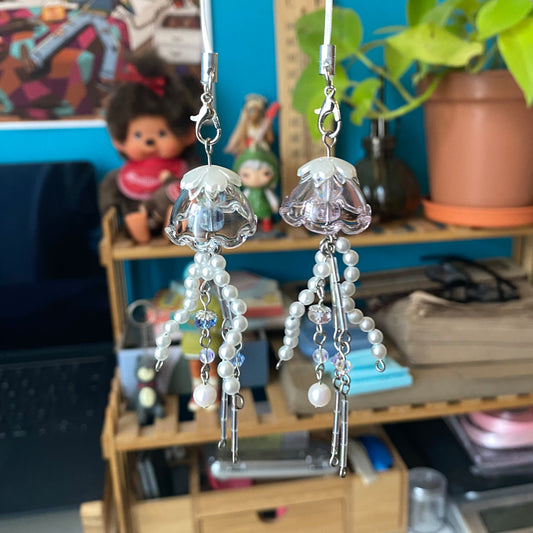 jellyfish keychain
