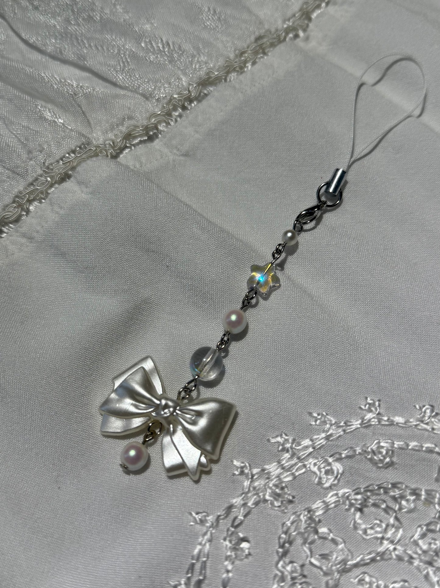 lyra bow phone charm